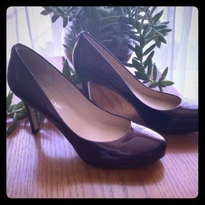 Nordstrom 7.5 Purple Patent Leather Ivanka Trump Platform Heels